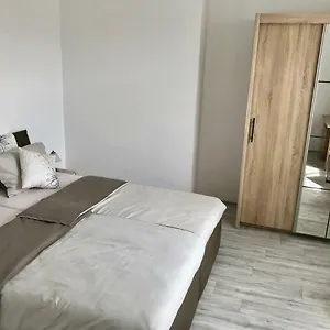 Dagmar Apartment